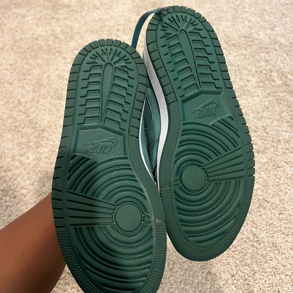 High Top Jordans - Picture 3 of 3